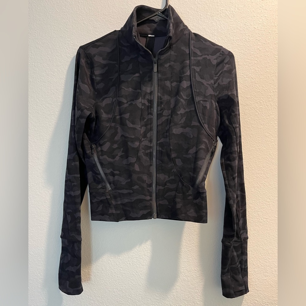 lululemon athletica Black & Dark Gray Camo Utility Jacket
